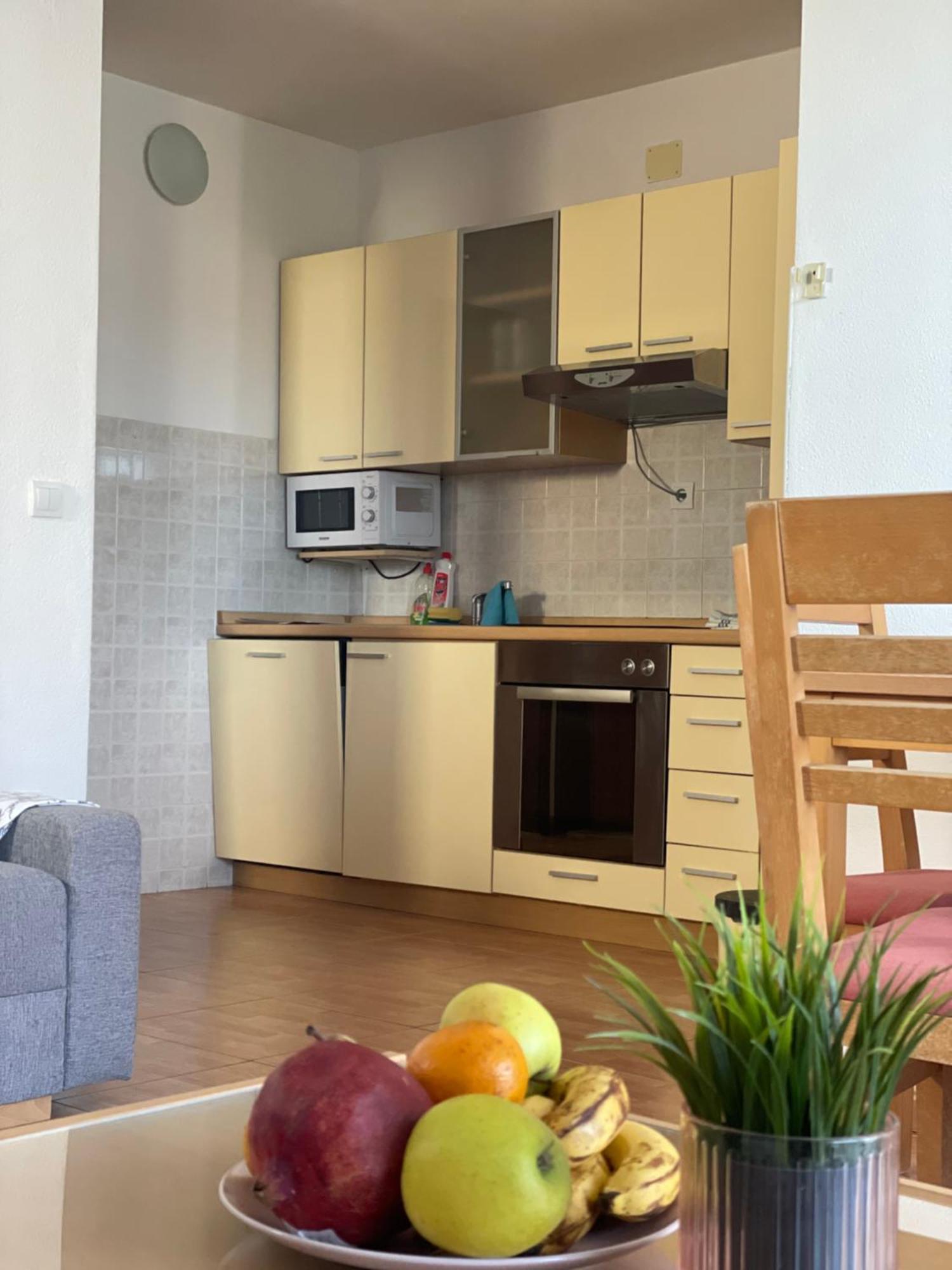 My Home Промайна Екстериор снимка